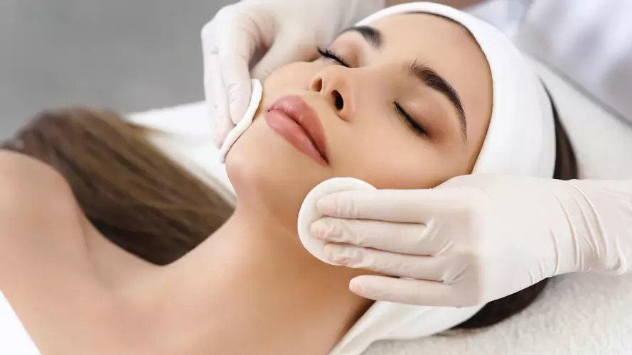 Beauty salon B - Gallery Image 1