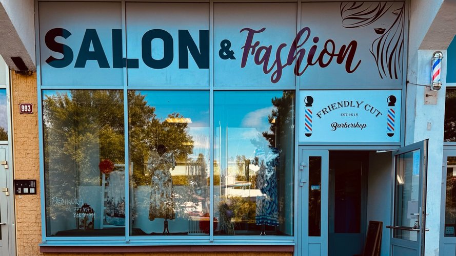 Friendly cut barbershop - Gallery Image 1