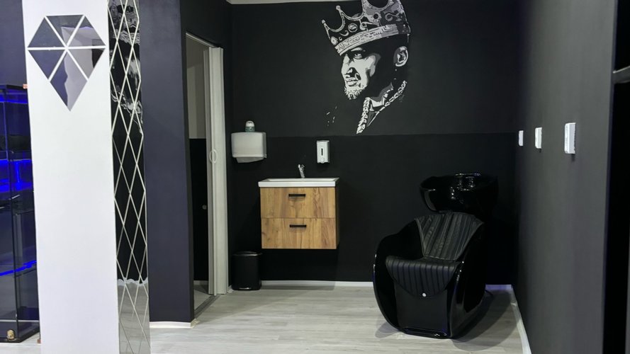 MP Barber shop - Gallery Image 1